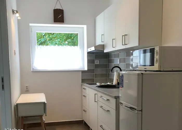 公寓 Quiet, Green, Relaxing Place - 2 Bedroom *